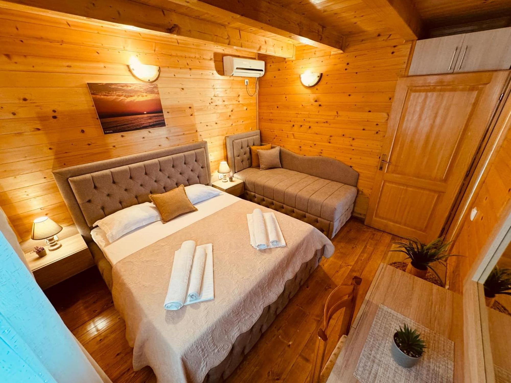 Apart Hotel Llolla Ulcinj Kültér fotó