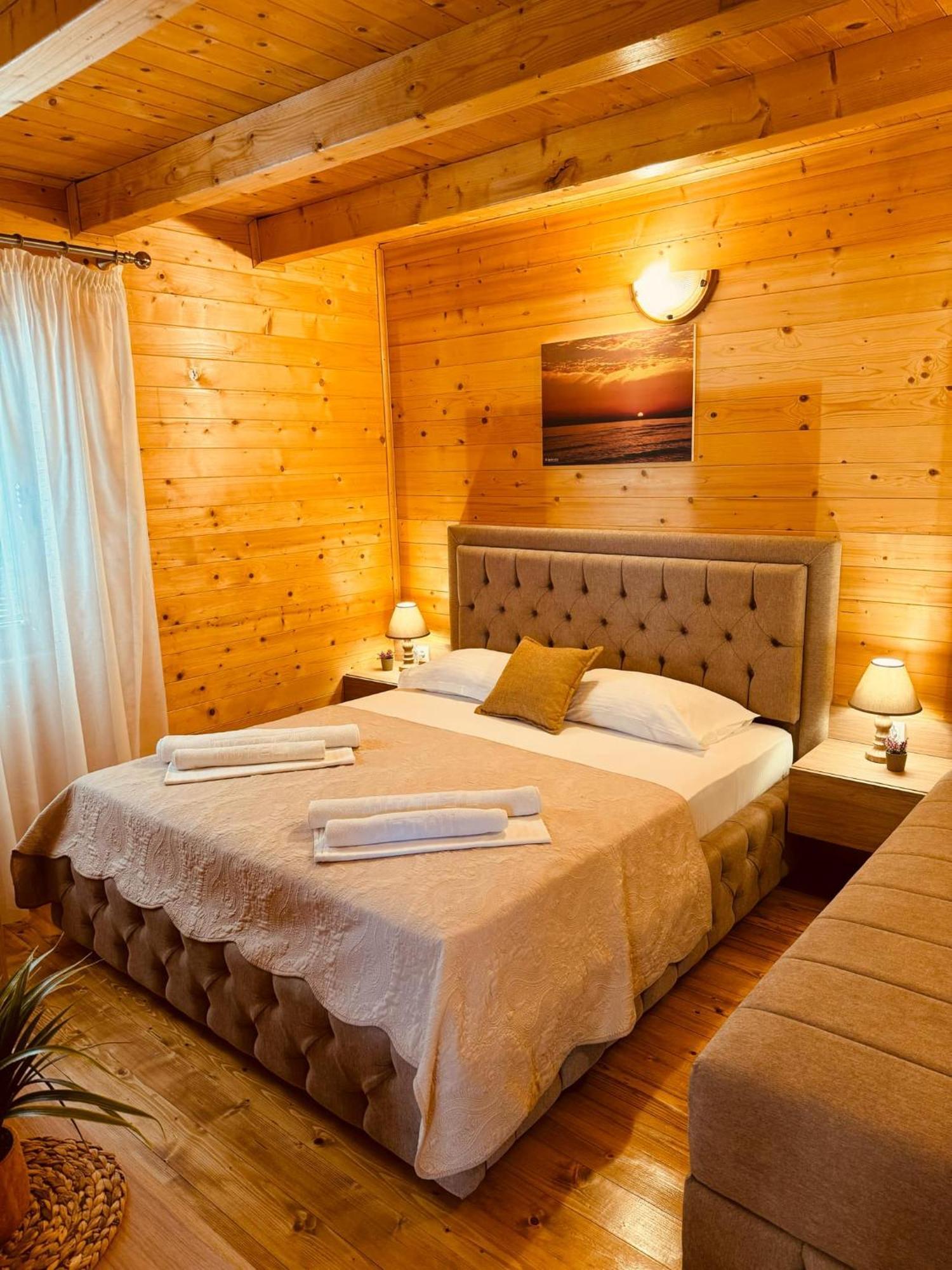 Apart Hotel Llolla Ulcinj Kültér fotó